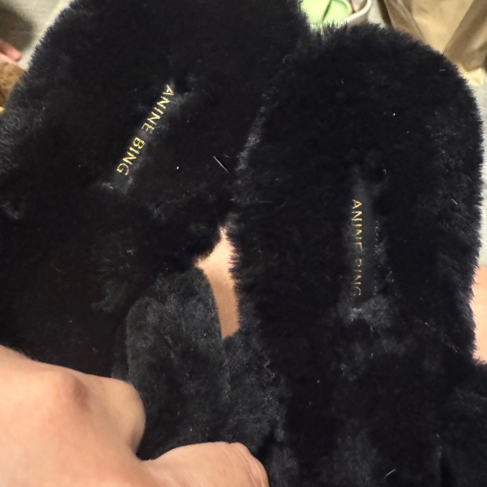 Anine Bing Black Fur-Lined Footwear - Picture 3 of 5